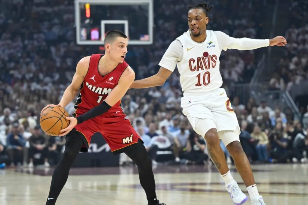 Cleveland cavaliers vs miami heat match player stats
